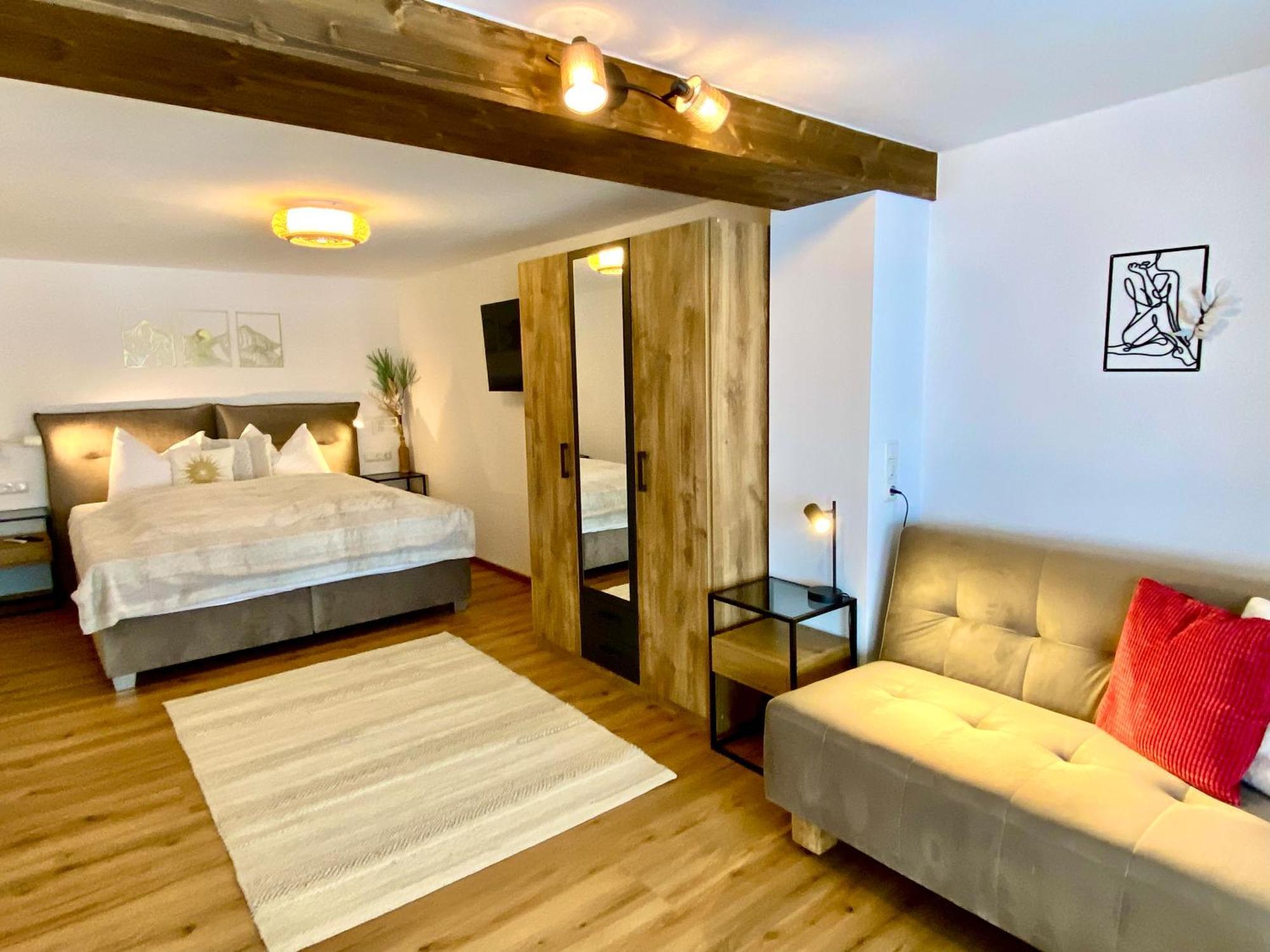 Goldspecht - Boho Appartements Saalbach-Hinterglemm Esterno foto